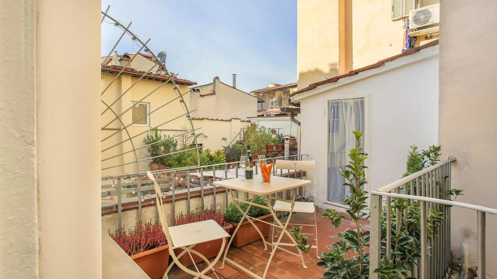Cinque Passi - Sweet Dreams In Florence location